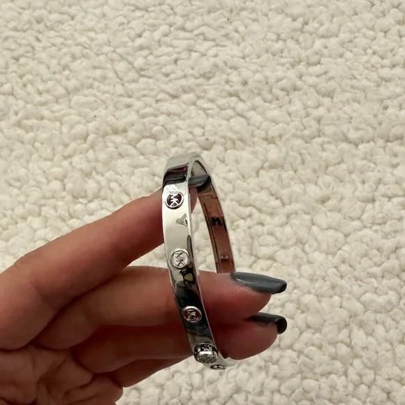 Michael Kors kids bracelets - Picture 12 of 13